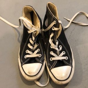 Black and white converse